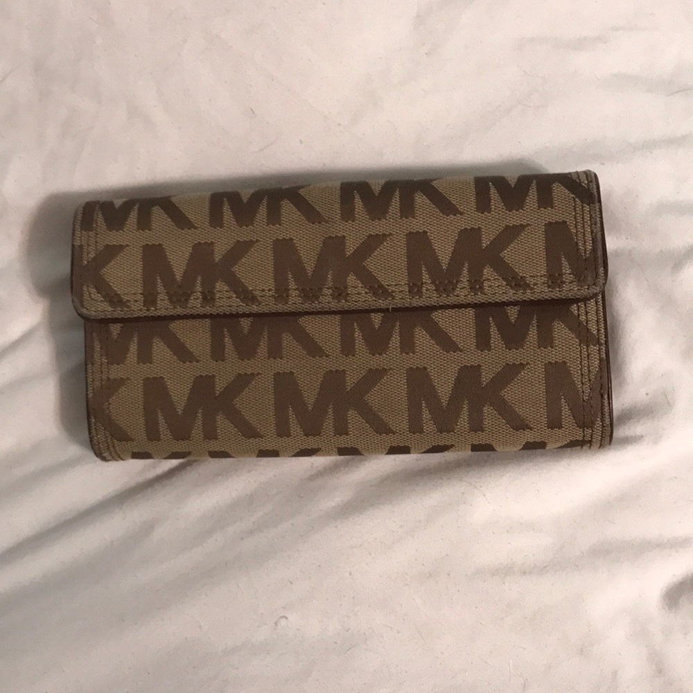 micheal kors wallet
